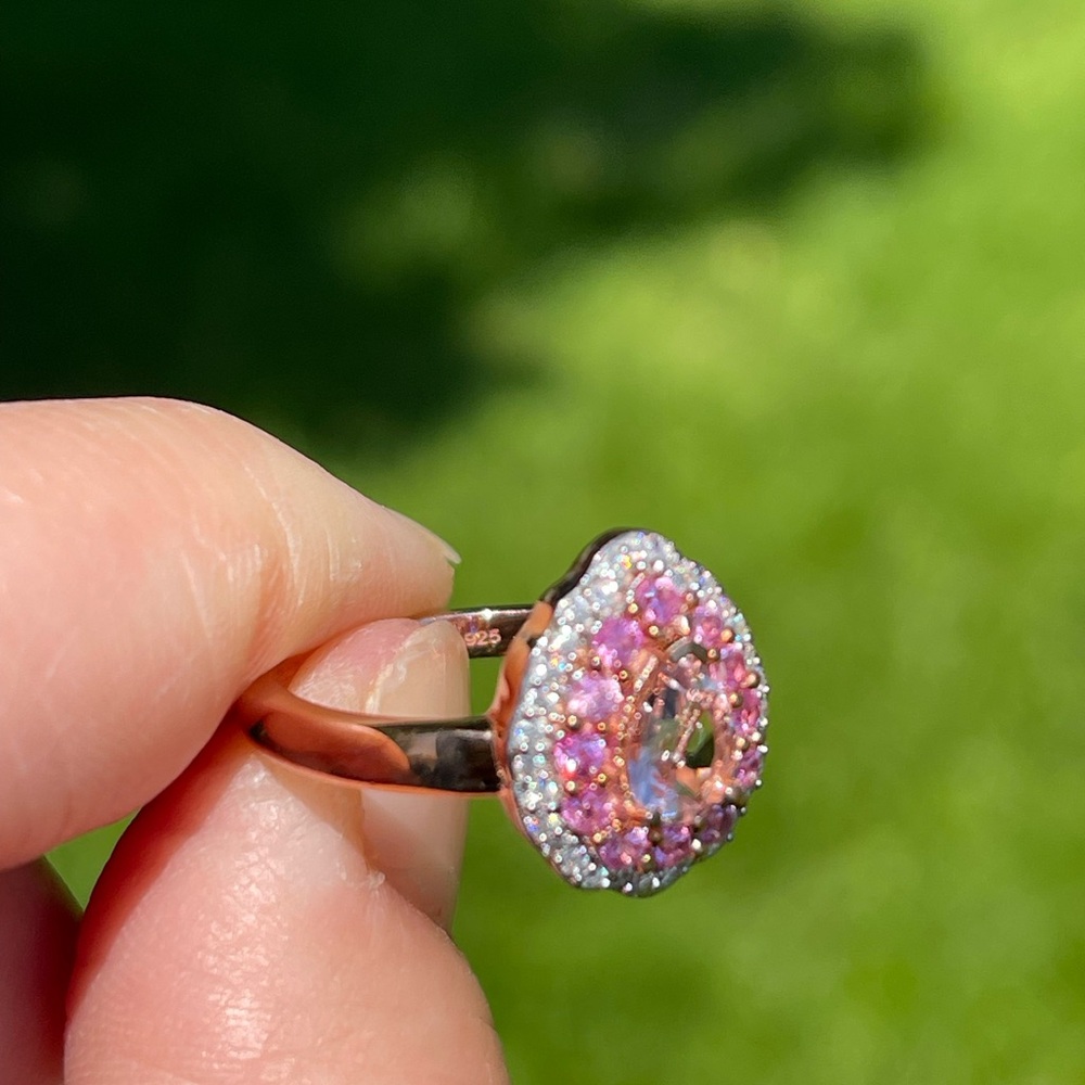 Pink morganite, pink sapphire and Moissanite halo Ring - Picture 6 of 7